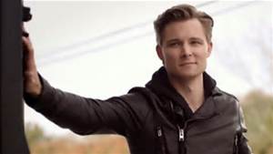Frankie Ballard