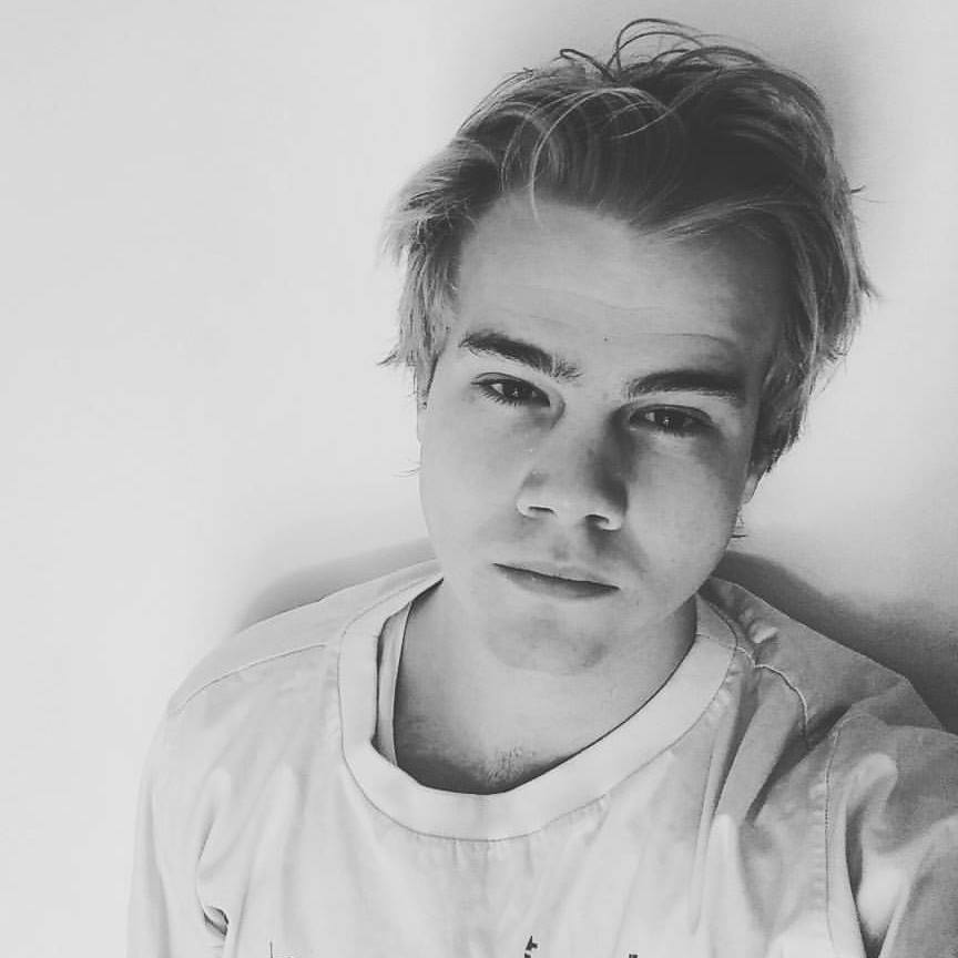 Chris Bourne