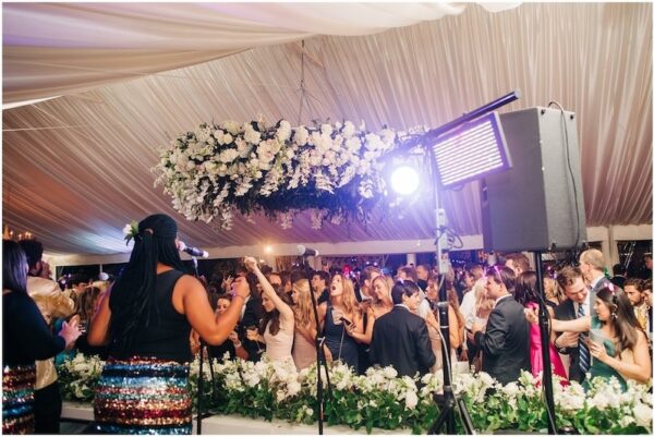 live band at summer weddings